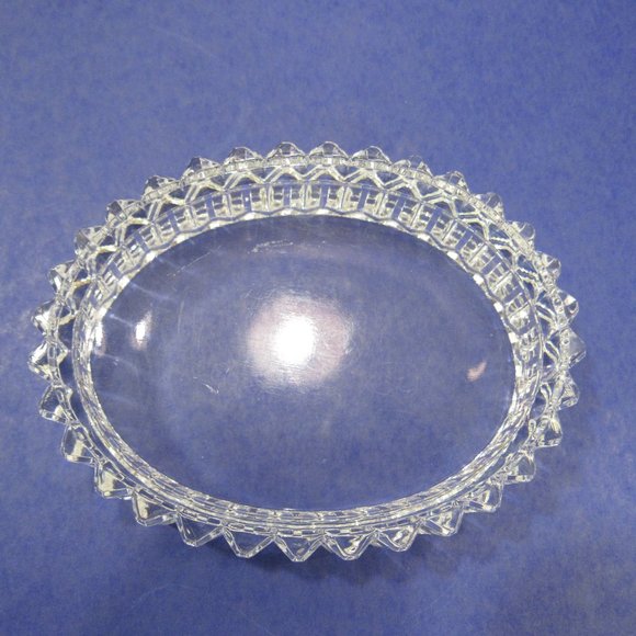 Clear Oval Glass Frosted Lid Trinket Jewelry Box - Picture 4 of 8
